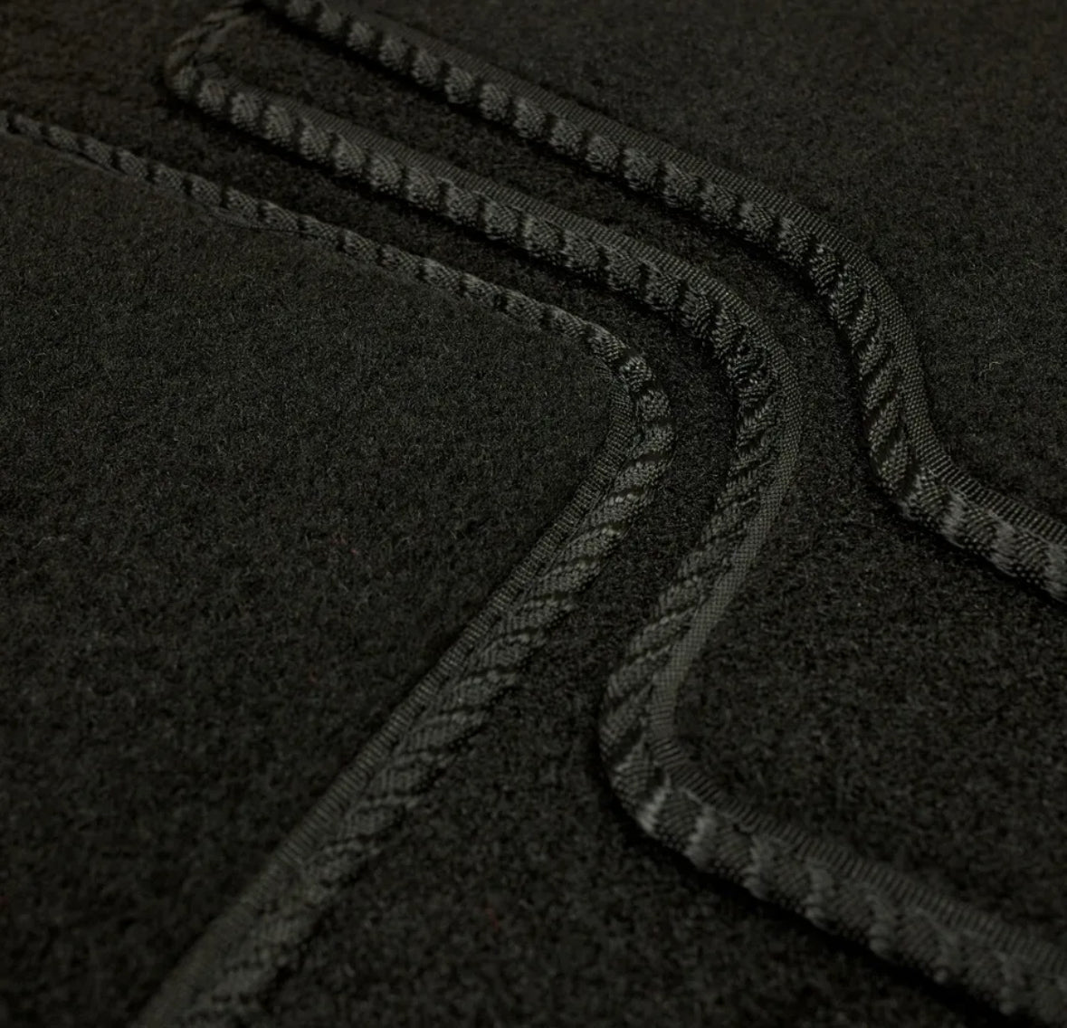 Full interior carpet mat set