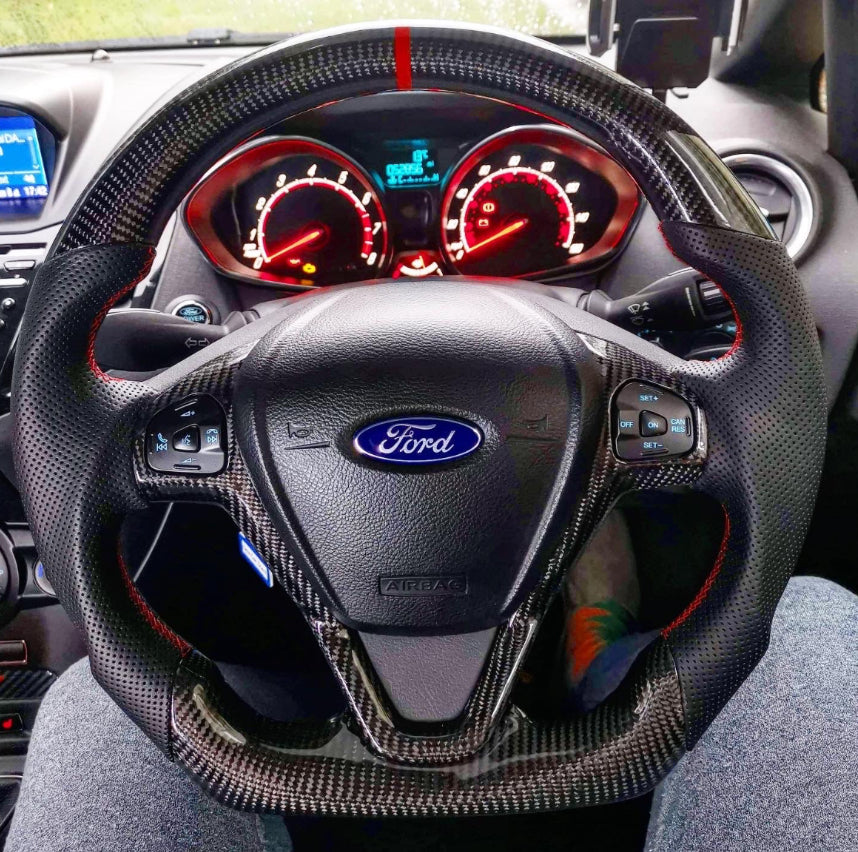 Custom carbon fibre steering wheel