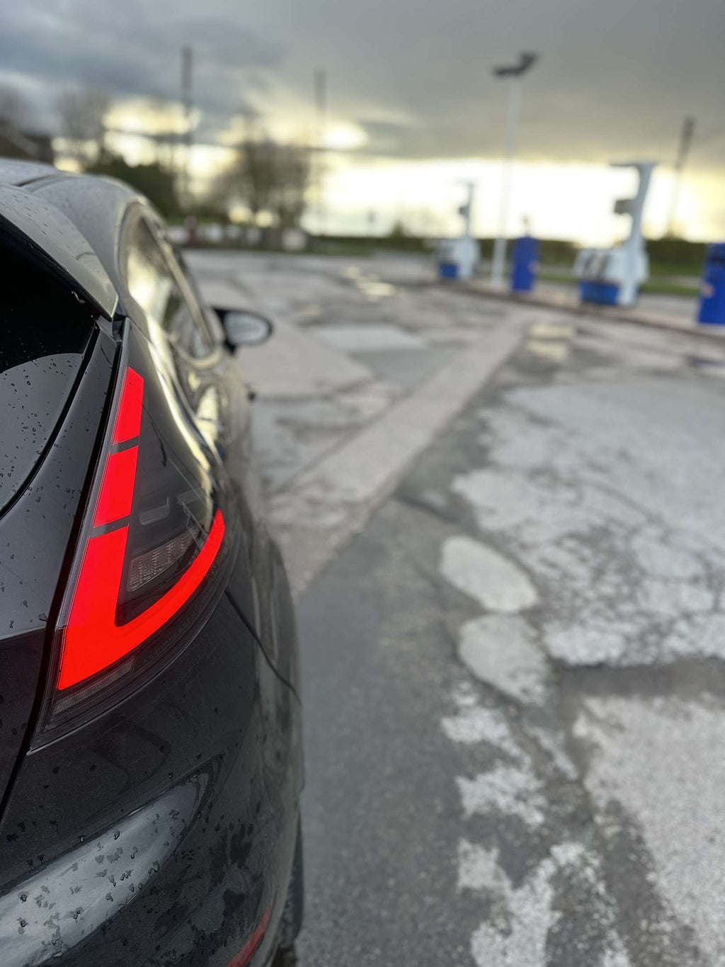 LED sequential rear lights